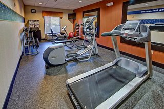 Hampton Inn Crossville,Crossville - Harriman>>Crossville,3 star