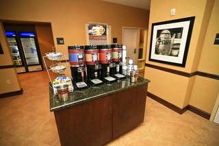 Hampton Inn Crossville,Crossville - Harriman>>Crossville,3 star