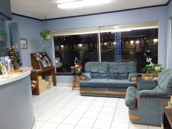 crystal motel