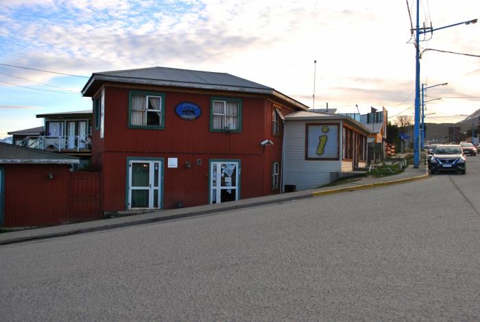 hostel los cormoranes