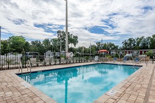 Comfort Suites Gainesville Near University,Gainesville>>Alachua,3 star