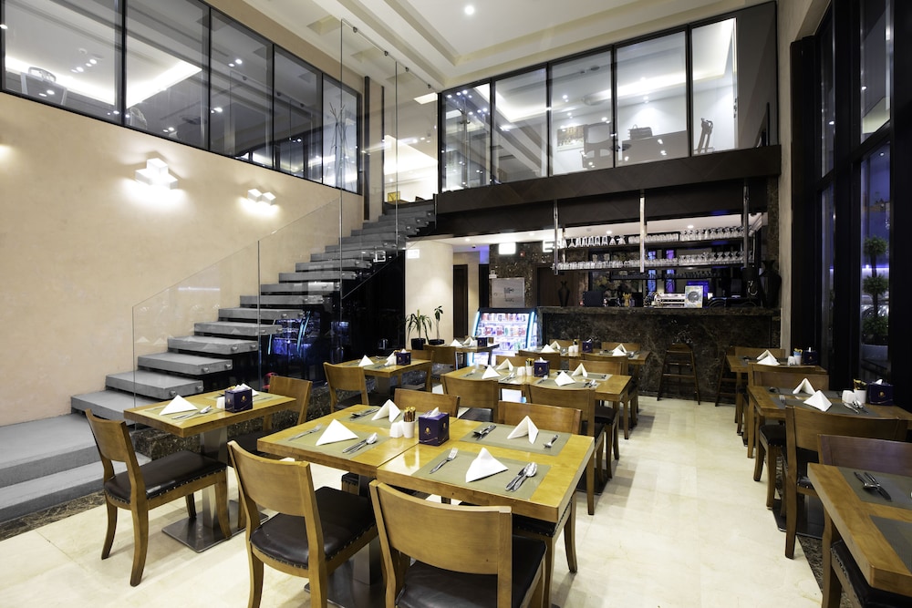 sulaf luxury hotel