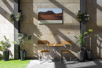 sulaf luxury hotel