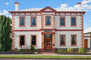 Annesley House,Portland>>Port Campbell,4 star