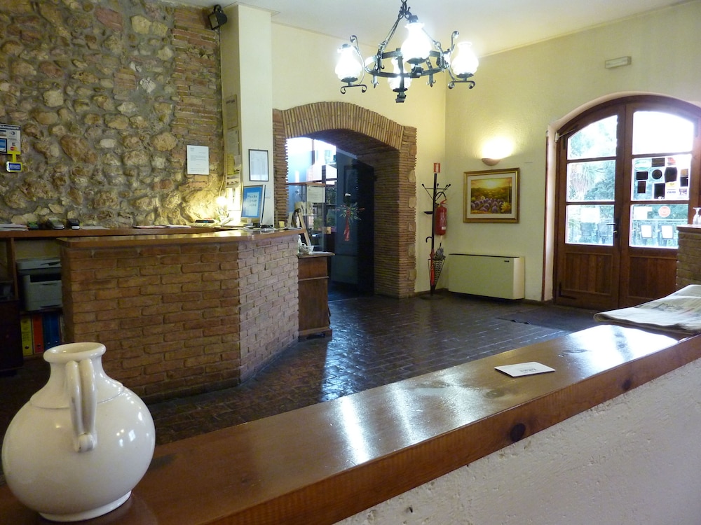 Hotel La Rocca,Narni Scalo>>Narni,3 star