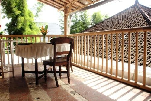 serenity eco guesthouse and yoga adults only