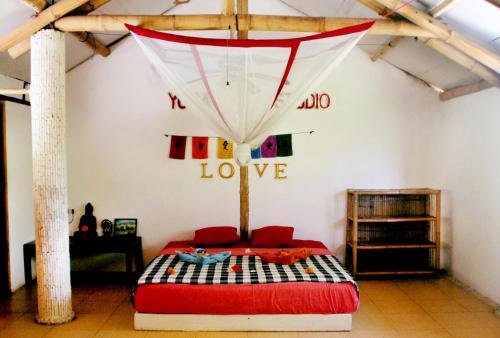 serenity eco guesthouse and yoga adults only