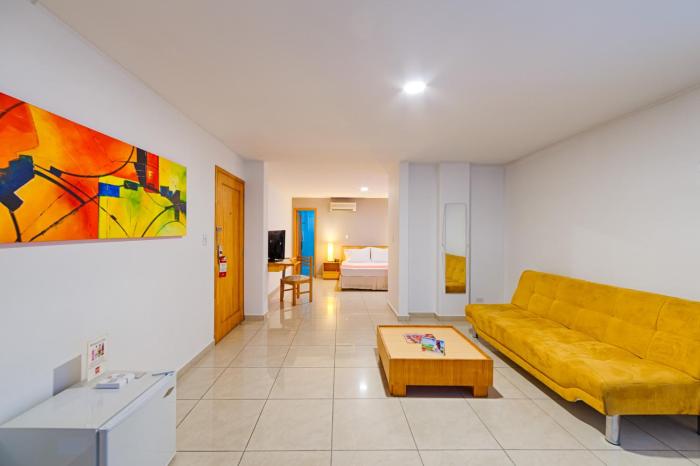 basic hotel centenario by hoteles ms