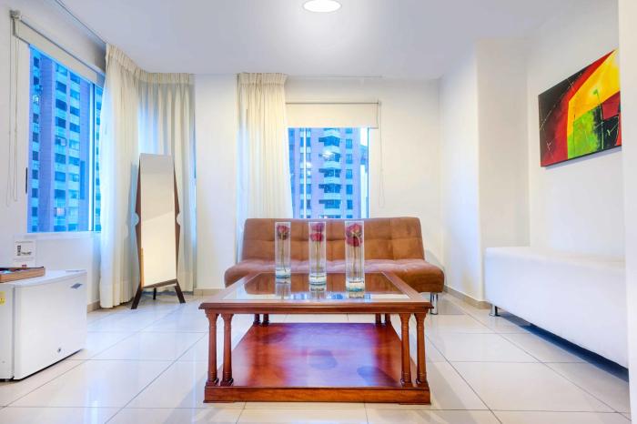 basic hotel centenario by hoteles ms