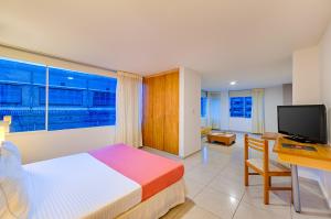 basic hotel centenario by hoteles ms