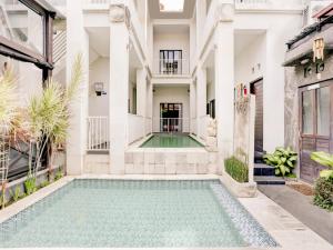 oyo 90078 the bali rama city hotel