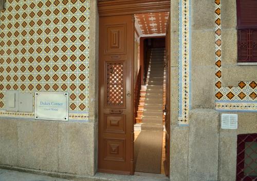 dukes corner guest house