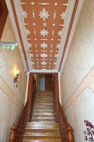 dukes corner guest house