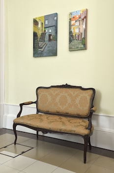 dukes corner guest house