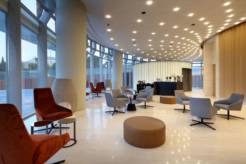 eurostars torre sevilla