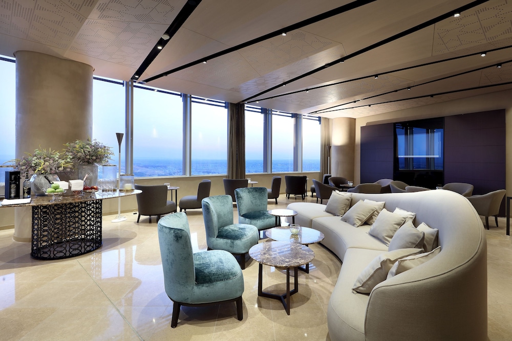 eurostars torre sevilla