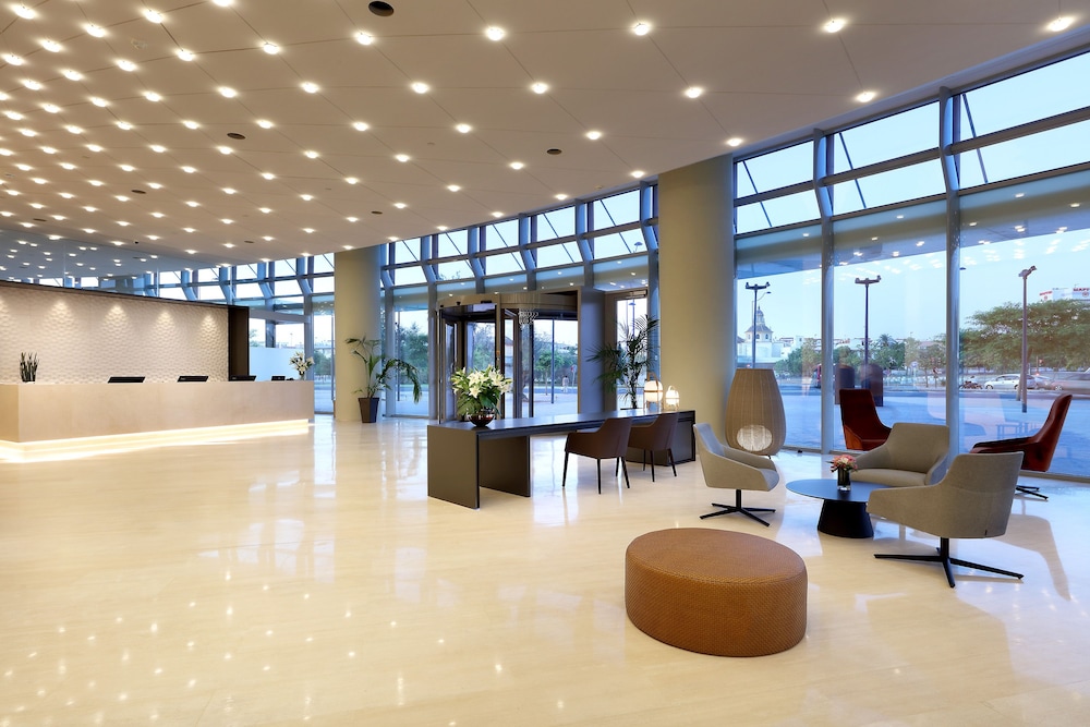 eurostars torre sevilla