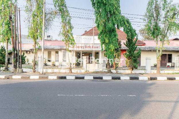 cherry pink hotel medan mitra reddoorz