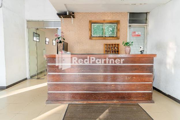 cherry pink hotel medan mitra reddoorz