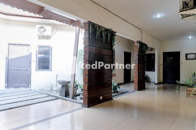 cherry pink hotel medan mitra reddoorz