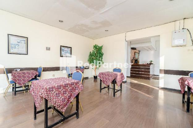 cherry pink hotel medan mitra reddoorz