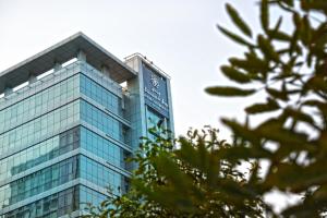 Royal Continental Hotel - Dubai Airport,Downtown Dubai>>Deira,4 star