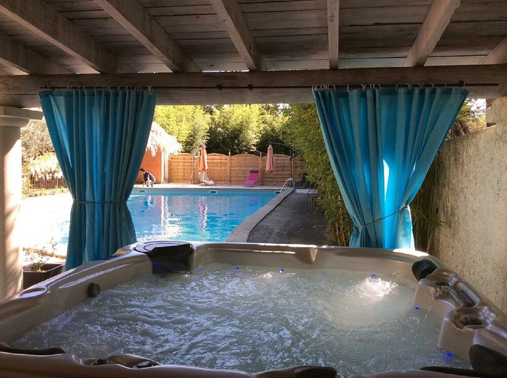 la bastide des pins