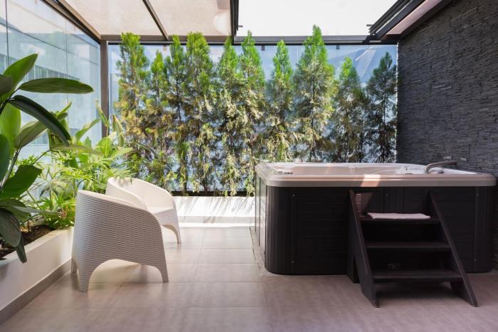 hotel 47 medellin street