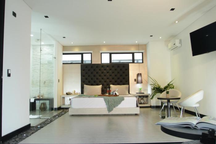 hotel 47 medellin street