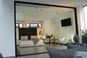 hotel 47 medellin street