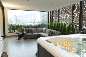 hotel 47 medellin street