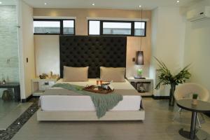 hotel 47 medellin street