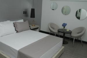 hotel 47 medellin street