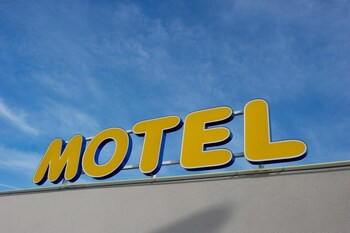 ace hotel travel athee sur cher