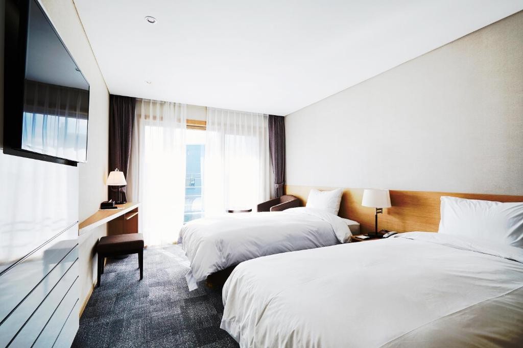 the best jeju seongsan hotel