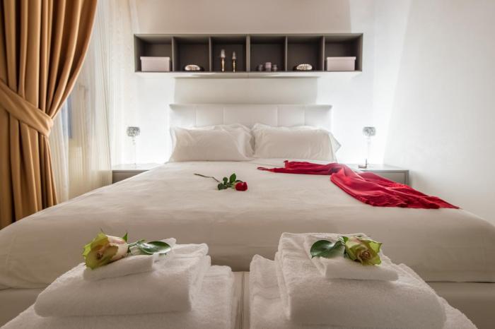 san teodoro palace luxury apartments