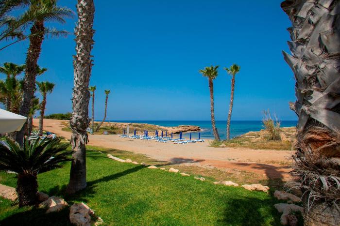 louis althea beach hotel