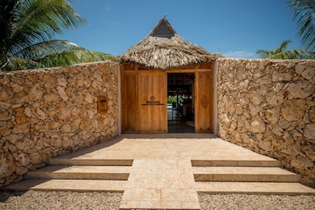 windhoek resort bonaire