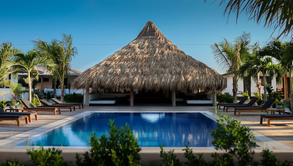 windhoek resort bonaire