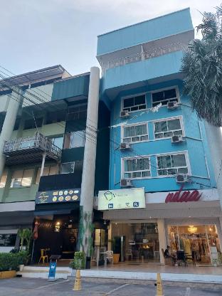 v check inn sukhumvit 22