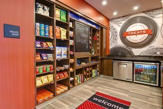 hampton inn and suites by hilton grande prairie