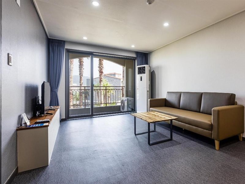 aewol stay in jeju hotel and resort