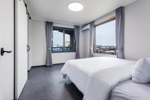 aewol stay in jeju hotel and resort