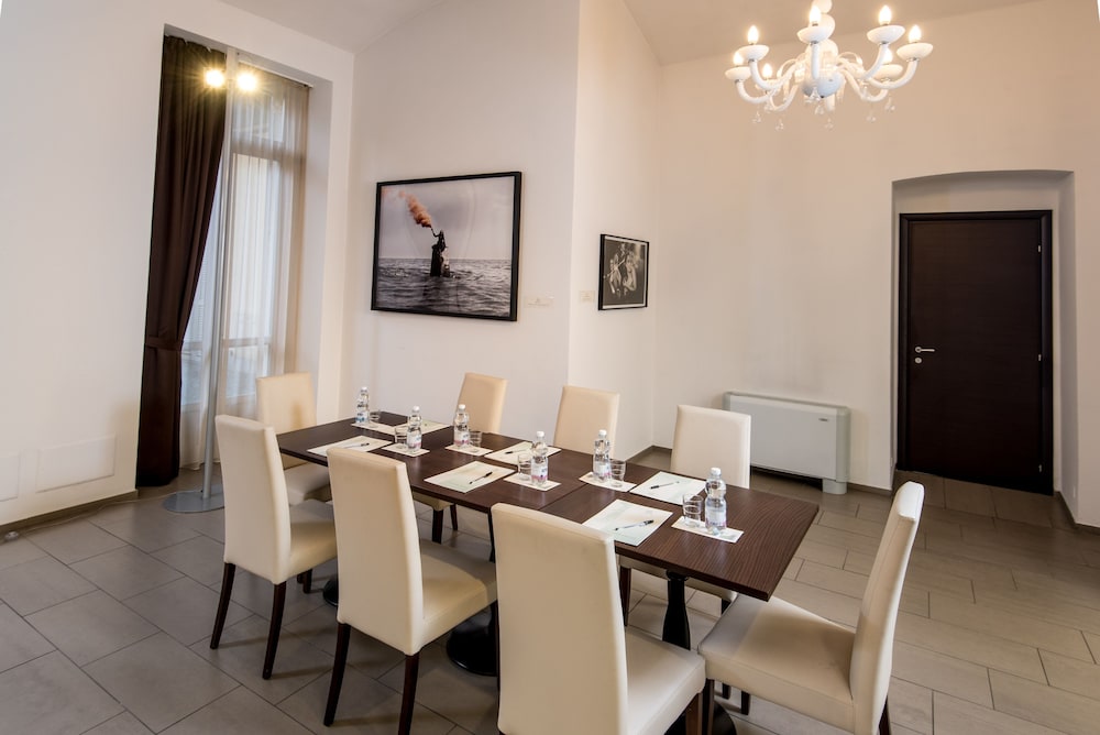 santa giulia hotel e residence