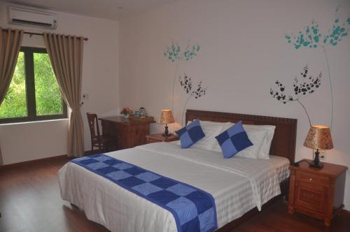 tra que riverside homestay