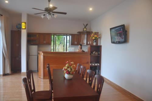 tra que riverside homestay