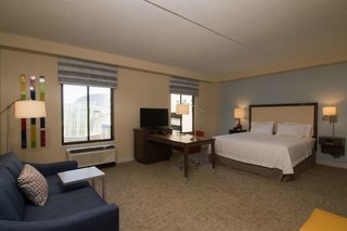Hampton Inn & Suites Tulsa Downtown,Tulsa>>Claremore,3 star