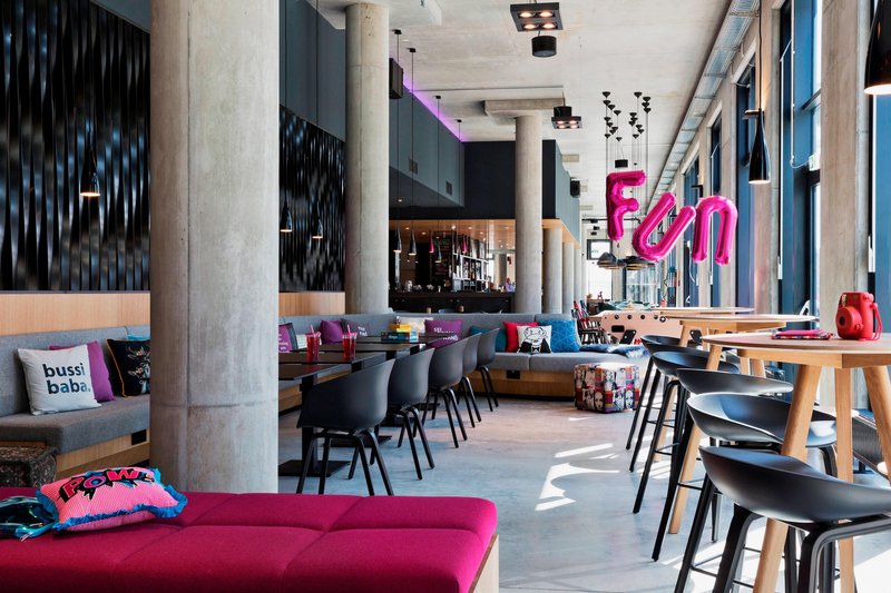 moxy vienna airport