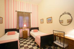 malaga lodge guesthouse