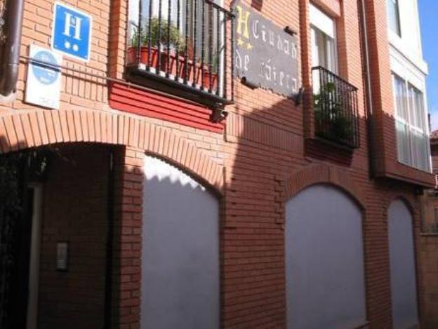 hostal ciudad de najera